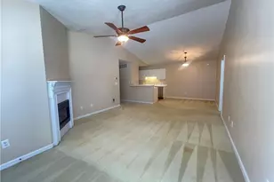 509 Meadowland Ct, Hope Mills, NC 28348 - Photo 3
