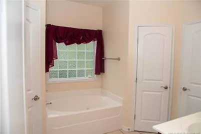 36 Wateredge Lane, Sanford, NC 27332 - Photo 9
