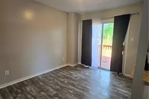 6484 Kelmscot Ct, Fayetteville, NC 28303 - Photo 7