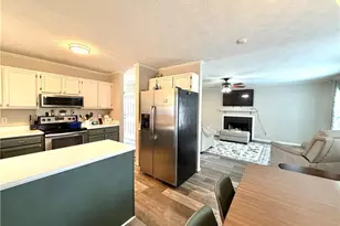 719 Alexwood Dr, Hope Mills, NC 28348 - Photo 9