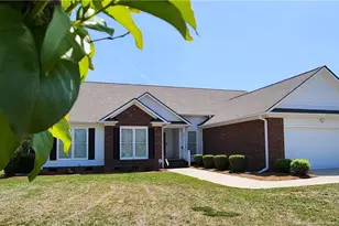 6414 Walworth Rd, Fayetteville, NC 28311 - Photo 3