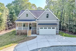 5064 Bluebird Dr, Sanford, NC 27332 - Photo 1