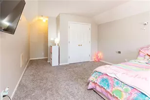 5323 Ahoskie Dr, Hope Mills, NC 28348 - Photo 17