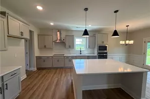 117 Margot Manor Dr, Benson, NC 27504 - Photo 5