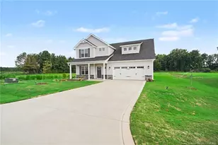 117 Margot Manor Dr, Benson, NC 27504 - Photo 3