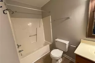 6916 Kizer Dr, Fayetteville, NC 28314 - Photo 5