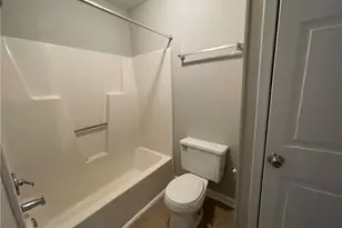 6916 Kizer Dr, Fayetteville, NC 28314 - Photo 11