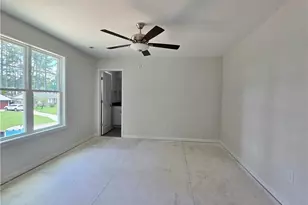 385 Appaloosa Dr, Spring Lake, NC 28390 - Photo 19