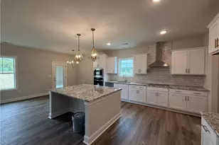 46 Grady Farm Way, Benson, NC 27504 - Photo 5