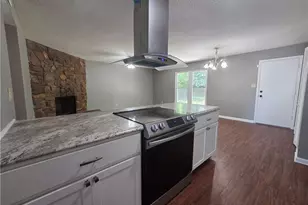6533 Grist Mill Rd, Fayetteville, NC 28314 - Photo 11