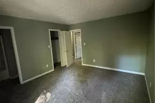 5804 Aftonshire Dr, Fayetteville, NC 28304 - Photo 5