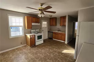 1347 Levy Dr, Fayetteville, NC 28305 - Photo 3