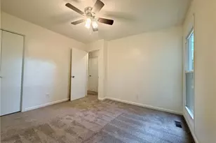 1009 Louisburg Pl, Fayetteville, NC 28311 - Photo 17