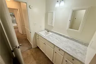 1009 Louisburg Pl, Fayetteville, NC 28311 - Photo 13