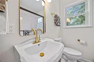 905 Riverside Blvd, Lumberton, NC 28358 - Photo 19