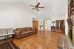30 Racquet Ct, Sanford, NC 27332 - Photo 9
