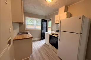 1106 Clark St, Fayetteville, NC 28305 - Photo 7