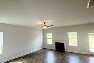 410 Maverick Ln Lot 19, Dunn, NC 28334 - Photo 7