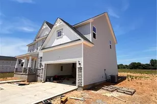 410 Maverick Ln, Dunn, NC 28334 - Photo 3