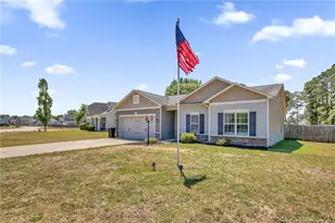 1441 Homeland Dr, Parkton, NC 28371 - Photo 3