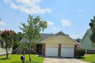 7109 Summerlin Dr, Fayetteville, NC 28306 - Photo 1