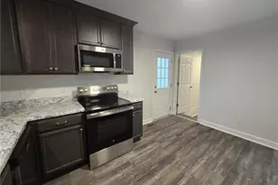 1443 Larkhall Dr, Fayetteville, NC 28304 - Photo 9