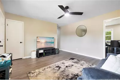 3218 Pelligrini Avenue, Hope Mills, NC 28348 - Photo 9