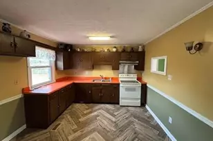 3718 Pioneer Dr, Hope Mills, NC 28348 - Photo 3