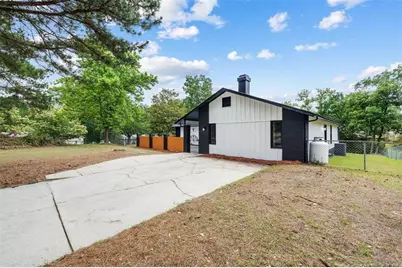 732 Sarazen Drive, Fayetteville, NC 28303 - Photo 25