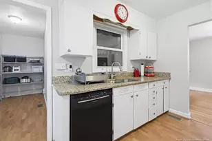 1529 Paisley Ave, Fayetteville, NC 28304 - Photo 21