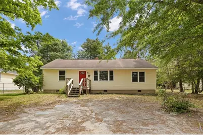 508 E 6th Avenue, Raeford, NC 28376 - Photo 1