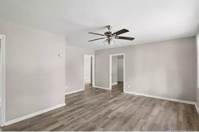 508 E 6th Avenue, Raeford, NC 28376 - Photo 5
