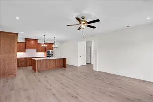 5820 Dottie Cir, Hope Mills, NC 28348 - Photo 11
