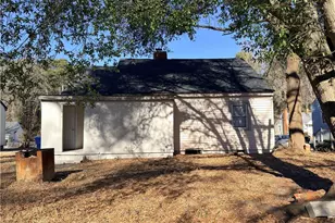 307 Hawthorne Dr, Fayetteville, NC 28301 - Photo 11
