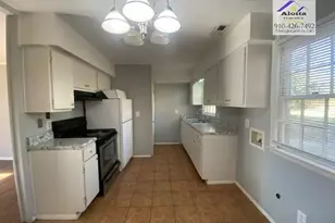 4206 S Dowfield Dr, Fayetteville, NC 28311 - Photo 5