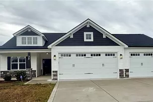 32 Boyce Ct, Sanford, NC 27332 - Photo 1