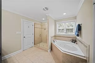2404 Thorngrove Ct, Fayetteville, NC 28303 - Photo 21