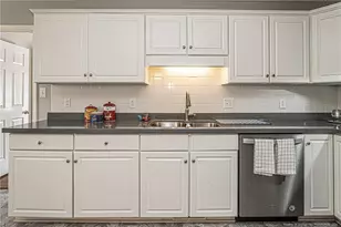 2923 Rosecroft Dr, Fayetteville, NC 28304 - Photo 15
