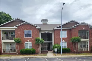 505 Meadowland Ct, Fayetteville, NC 28348 - Photo 1