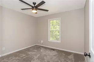 402 Roundtree Dr, Fayetteville, NC 28303 - Photo 29