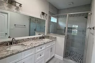 469 E Poplar St, Bladenboro, NC 28320 - Photo 19