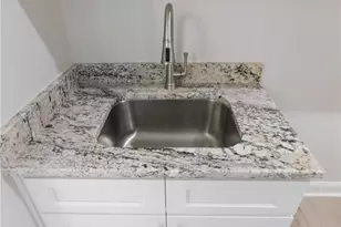 605 5th St, Bladenboro, NC 28320 - Photo 19