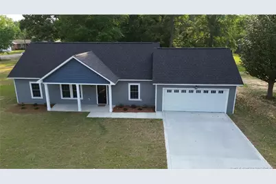 605 5th Street, Bladenboro, NC 28320 - Photo 1