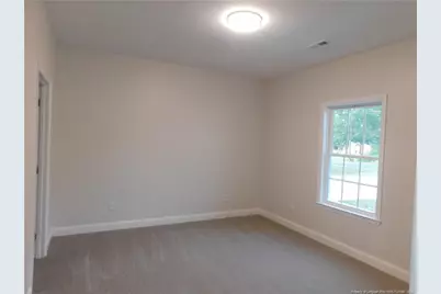 605 5th Street, Bladenboro, NC 28320 - Photo 9