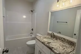 605 5th St, Bladenboro, NC 28320 - Photo 25