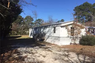 4823 Arlington St, Hope Mills, NC 28348 - Photo 5