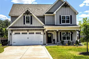 171 Amelia Dr, Carthage, NC 28327 - Photo 1