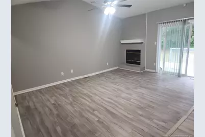 872 Danish Court, Fayetteville, NC 28303 - Photo 3