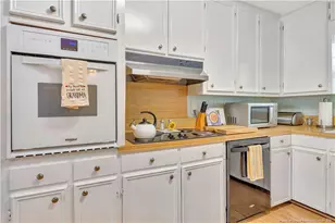 601 W 31st St, Lumberton, NC 28358 - Photo 9
