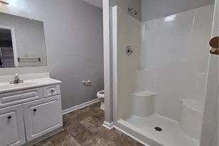 2415 Raeford Rd, Fayetteville, NC 28305 - Photo 15
